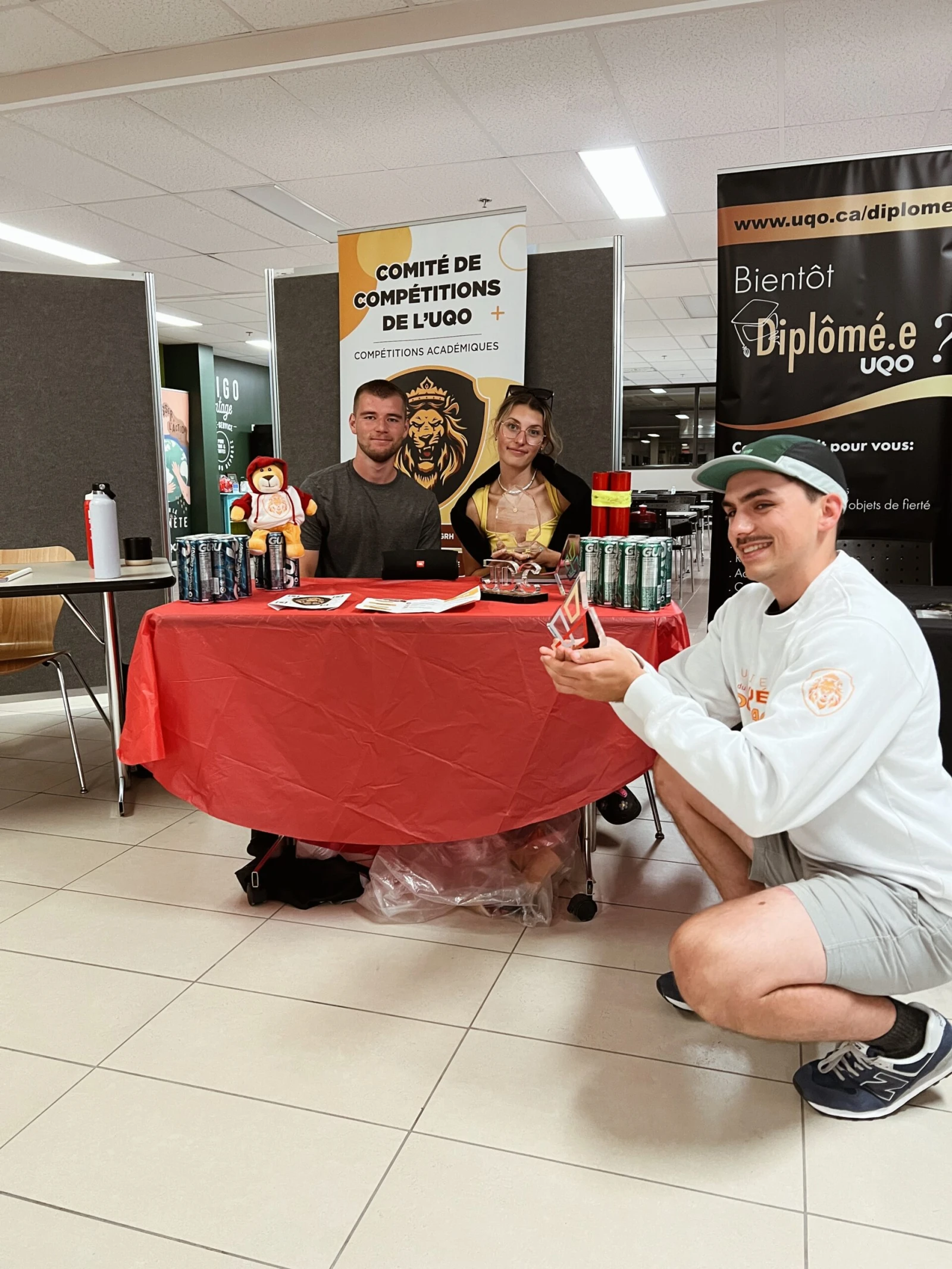 On a voulu donner un coup de pouce au recrutement de l’équipe des Jeux du Commerce.