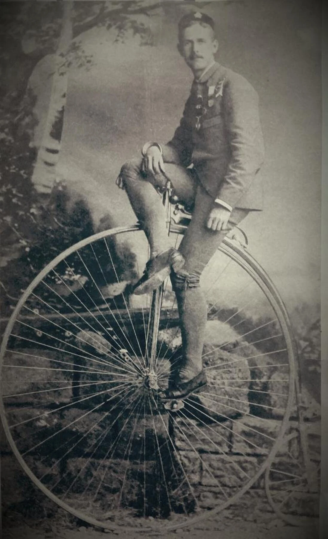 Dr Perry Doolittle était aussi un cycliste reconnu.