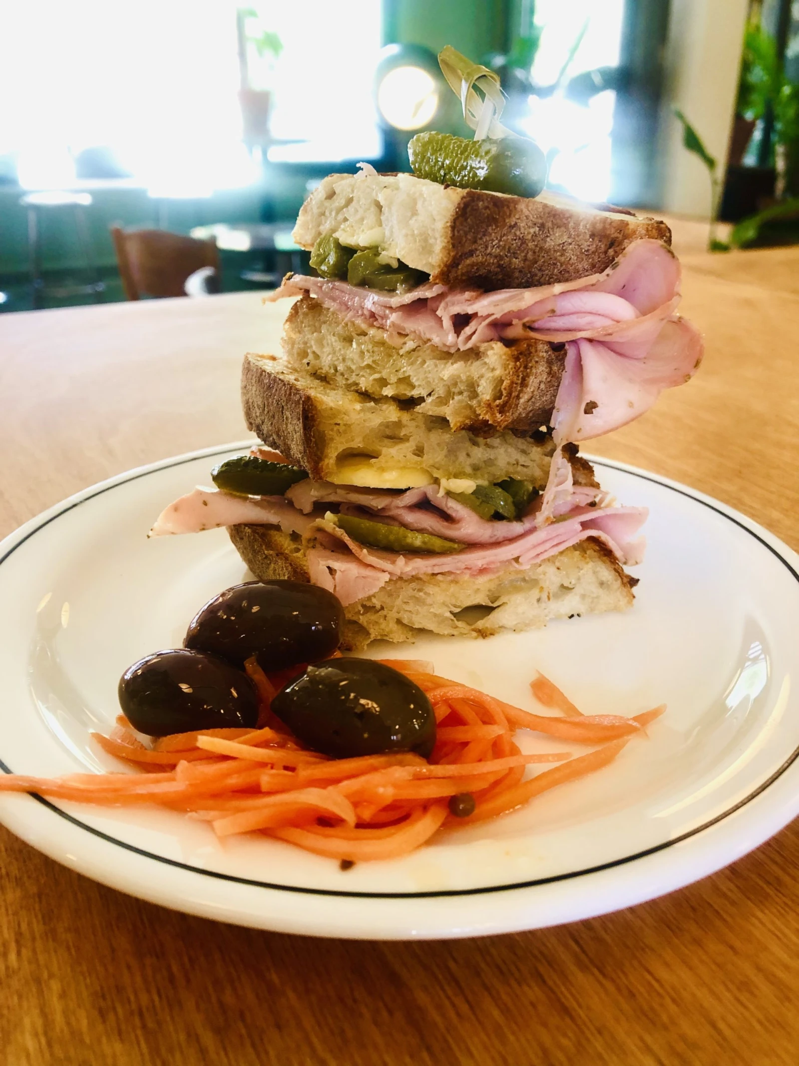 Un jambon-beurre revisité au goût du jour.