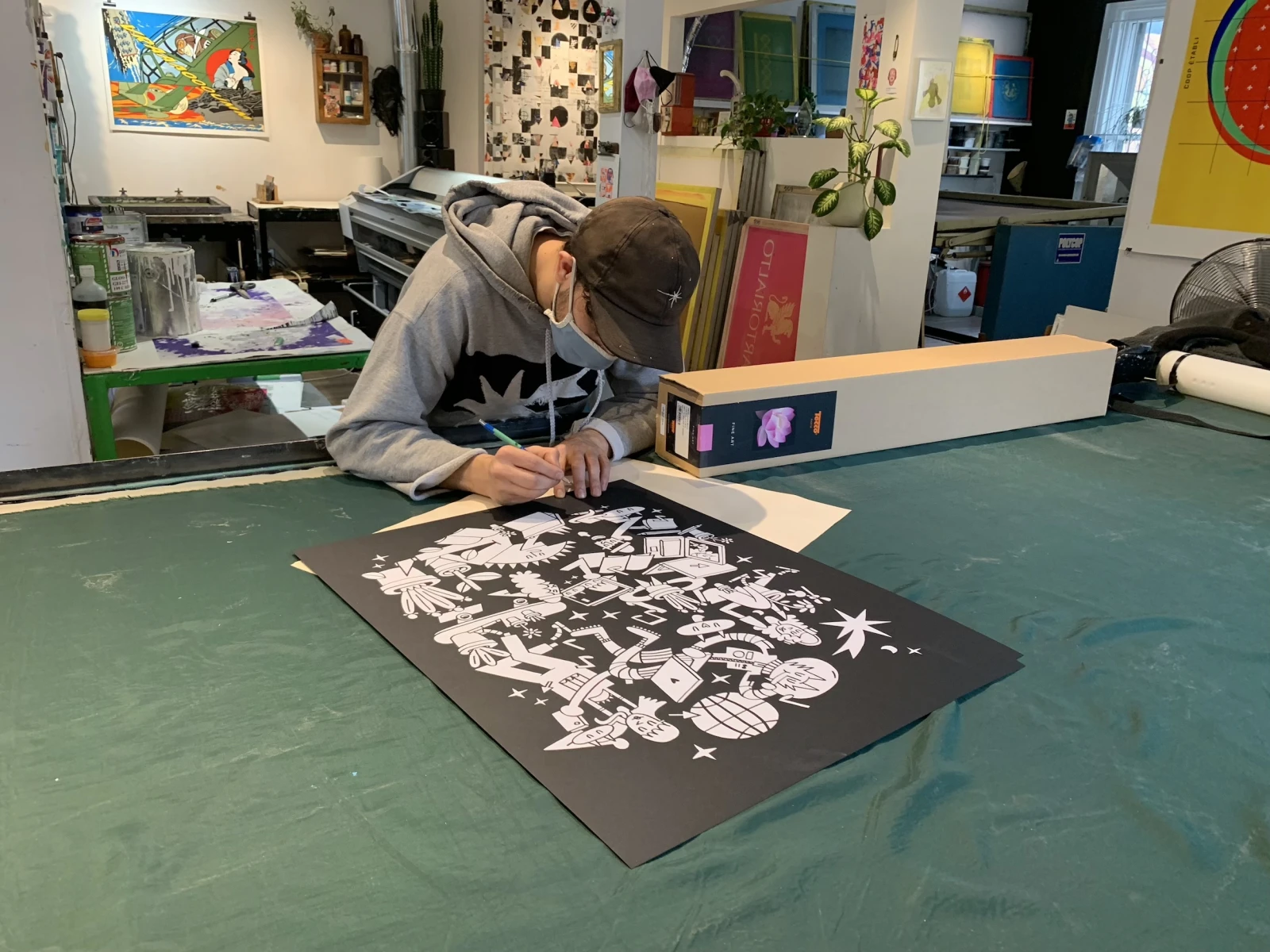 Le Monstr en pleine finalisation de sa sérigraphie.