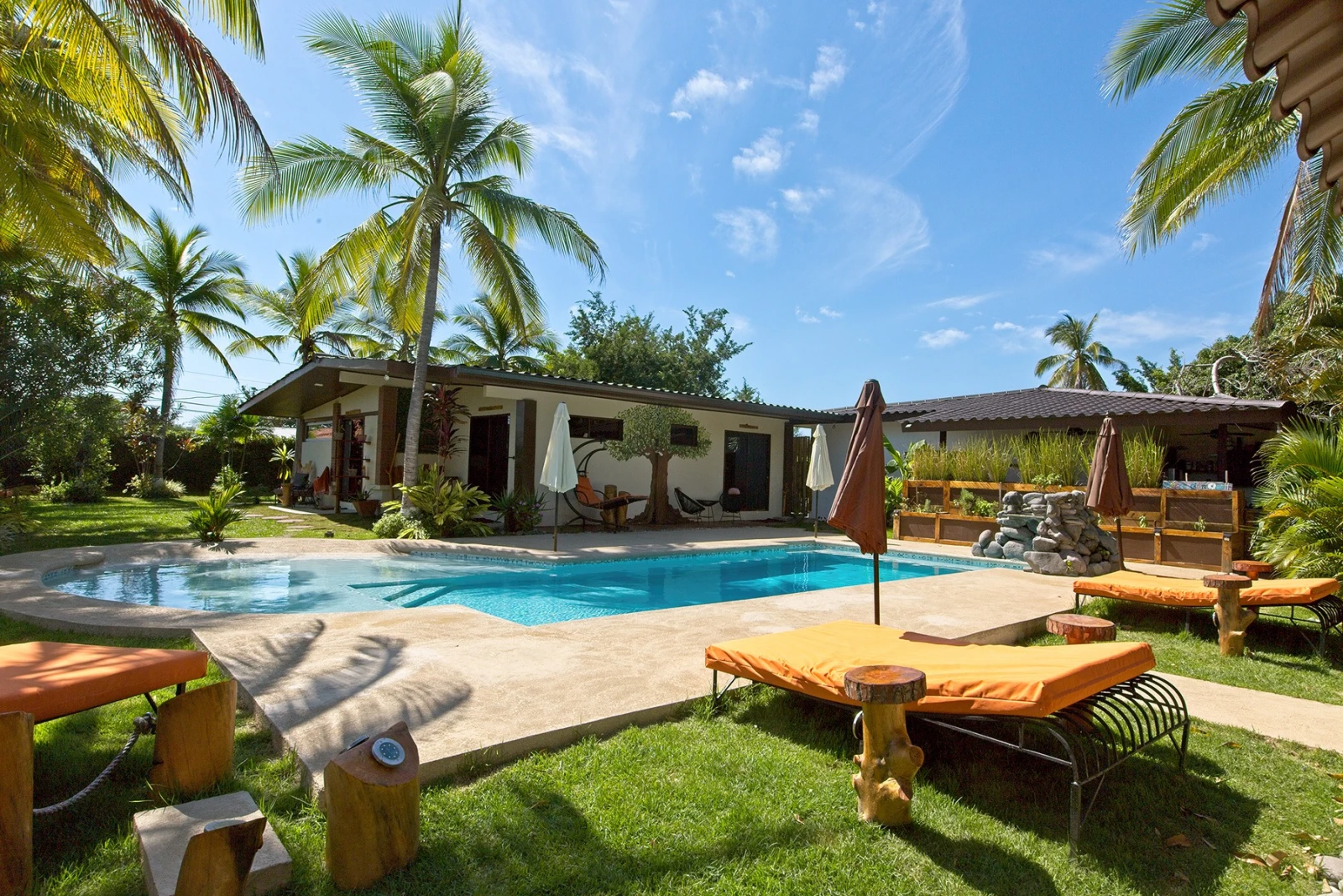 La piscine du Casa Swell Coronado aujourd’hui. Vous aussi vous pleurez? C’est normal.