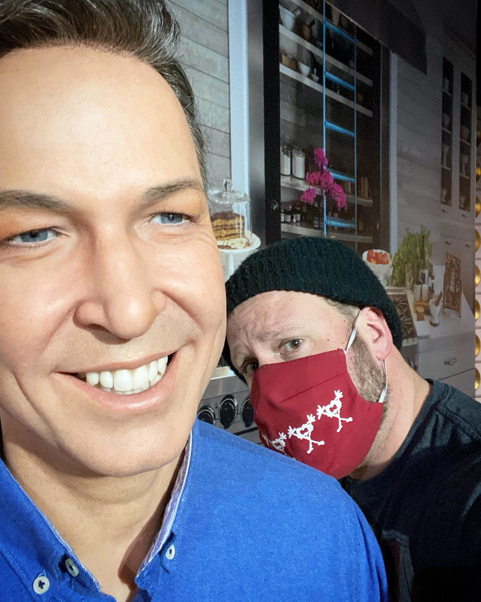 Ricardo s&#8217;occupait des petits fours.