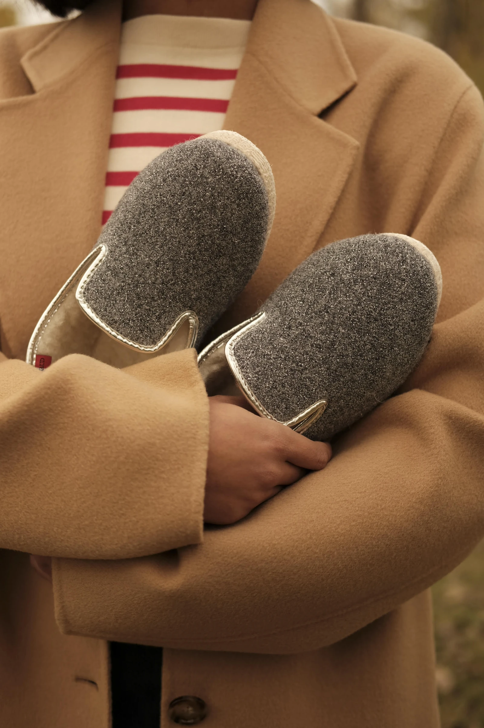 Un modèle de charentaises Rondinaud importé par Portfranc.