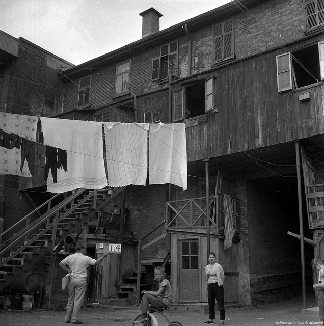 Ben quoi, pourquoi vous ne souriez pas? – Archives de la Ville de Montréal