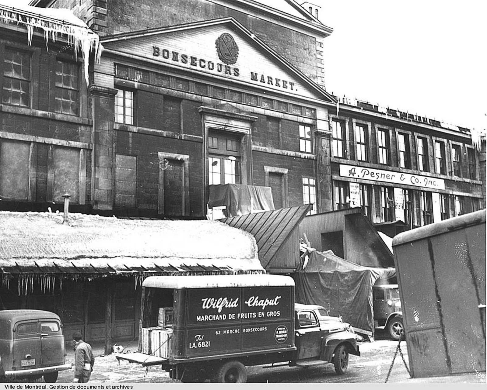Ville de Montréal, Gestion des documents et archives