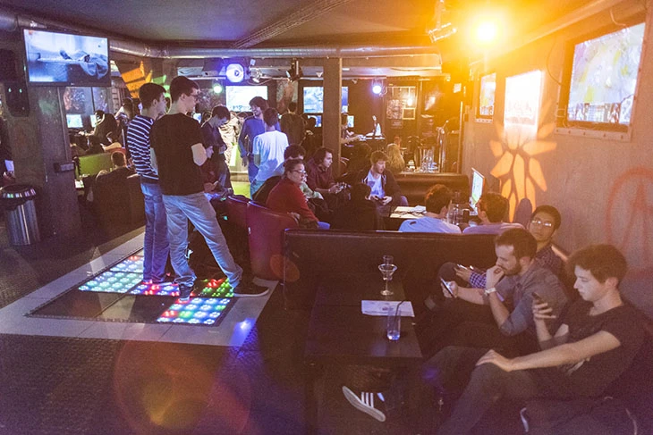 Tu peux danser ou jouer! / Crédits : Denis Meyer