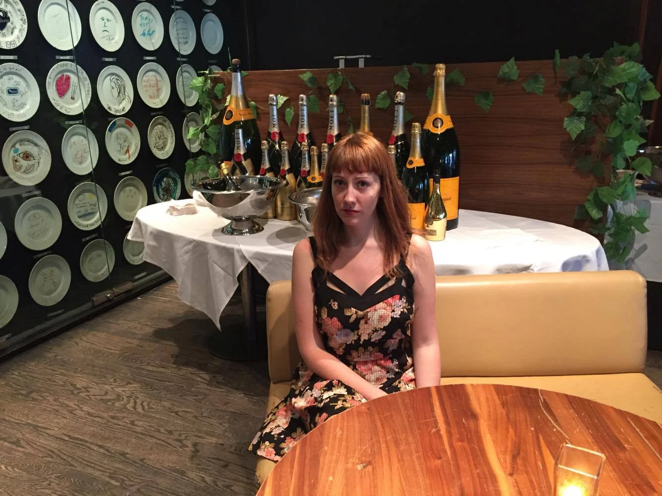 Je suis une fun partenaire de fête.