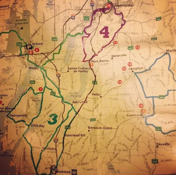 Sherbrooke-Stanstead : 45 minutes de voiture, ou deux jours de marche.