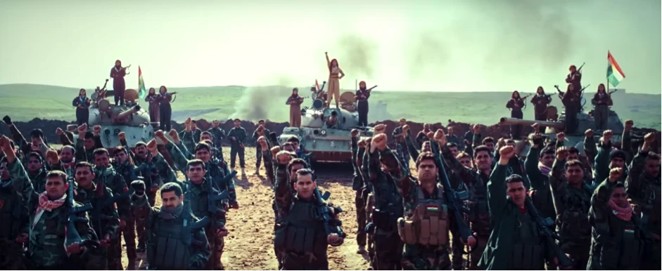 Printscreen du clip Revolution.