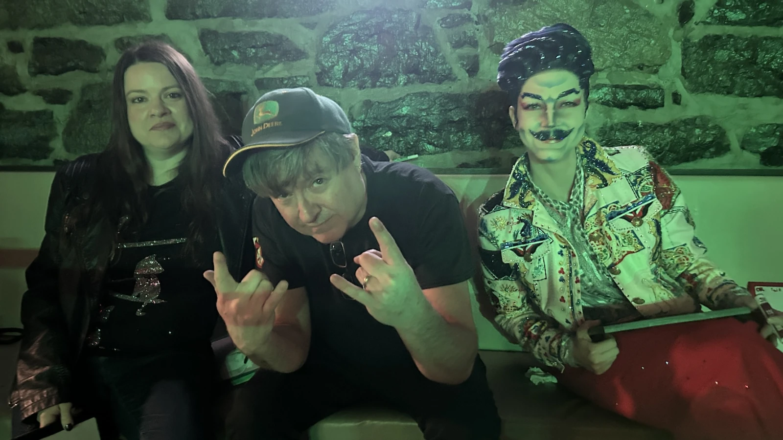 Vos juges : Amy, Jamie et Hercusleaze