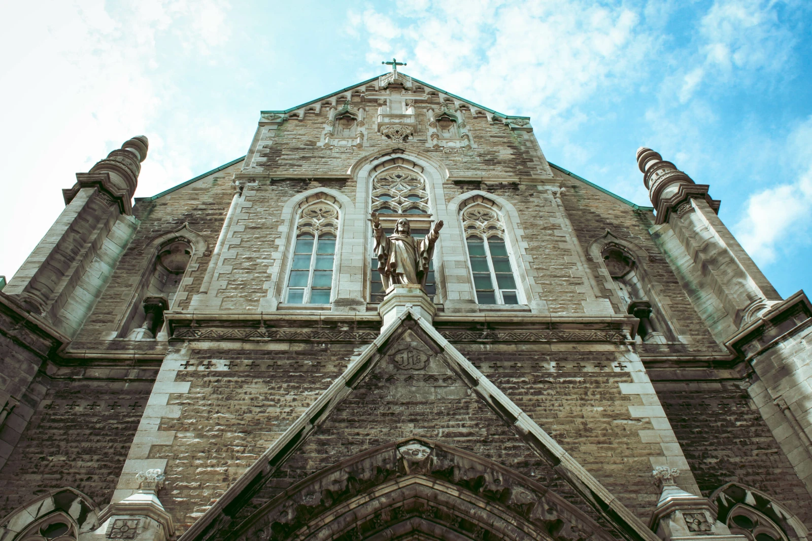 L’église Sacré-Cœur-de-Jésus.