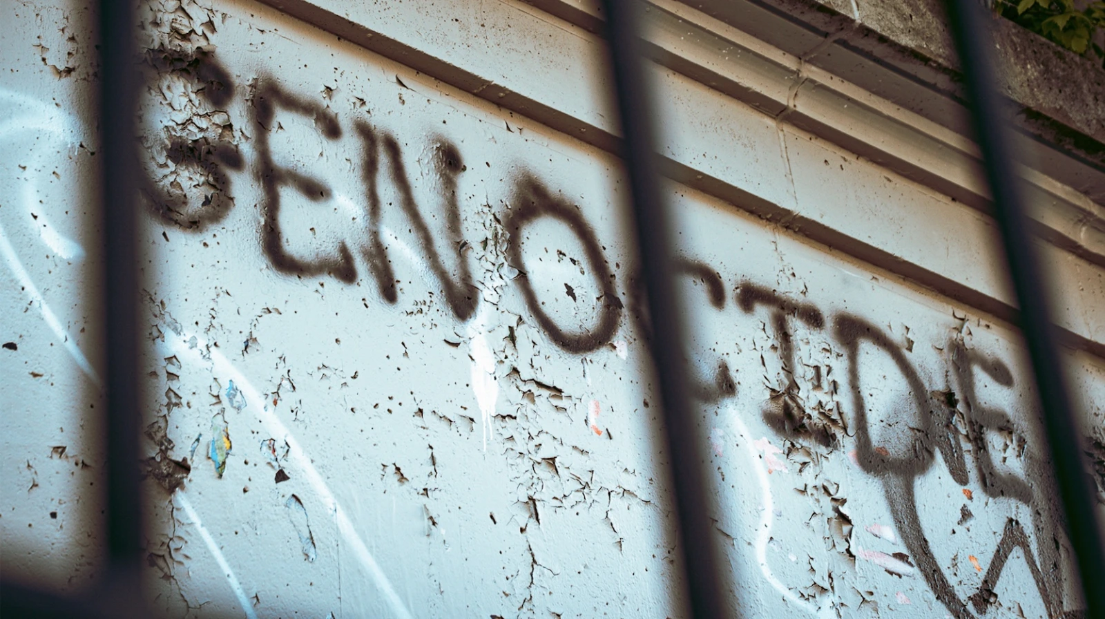 Un génocide pour 600 jours de gouffre