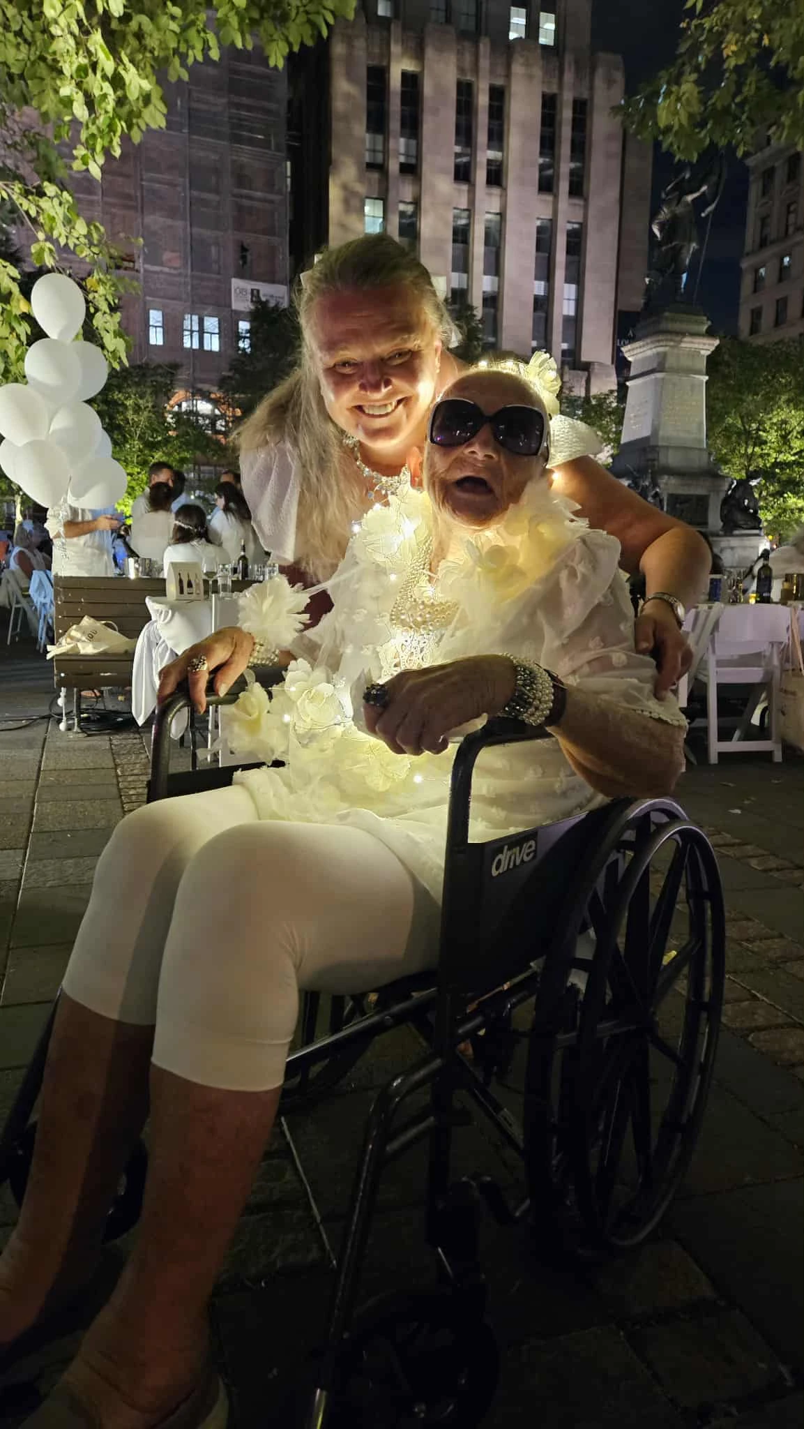 Yvonka et Maria-Alina