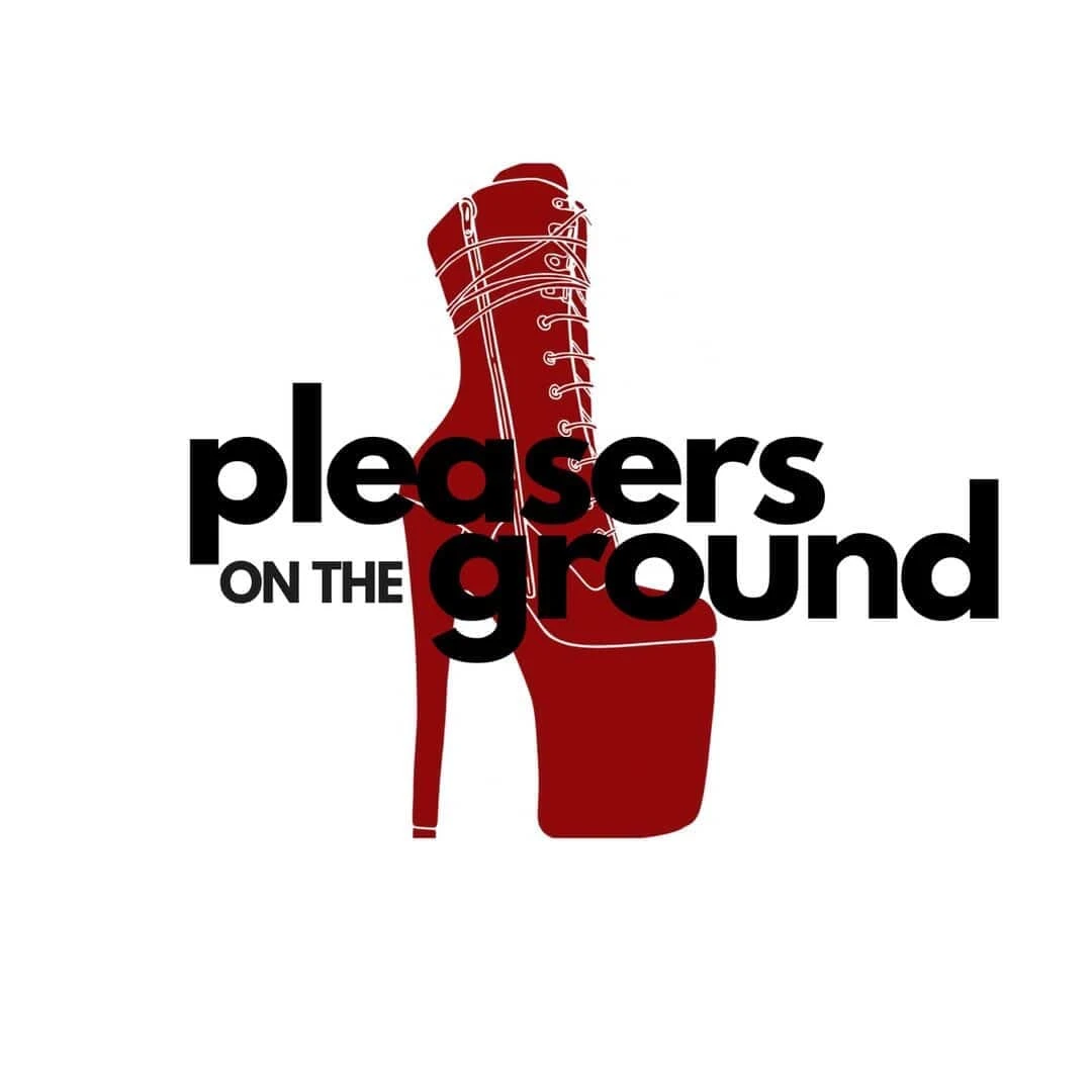 Le logo des Pleasers on the Ground.