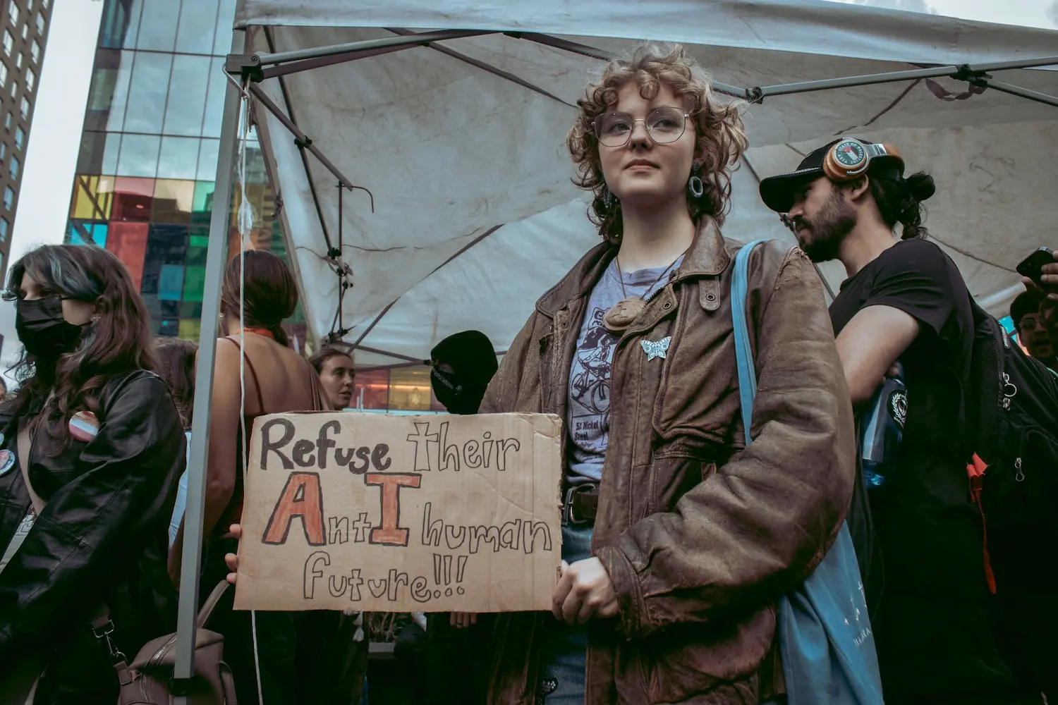 « On vit vraiment dans une dystopie », a déclaré Olive, 18 ans. (Photo : Salomé Maari, URBANIA)